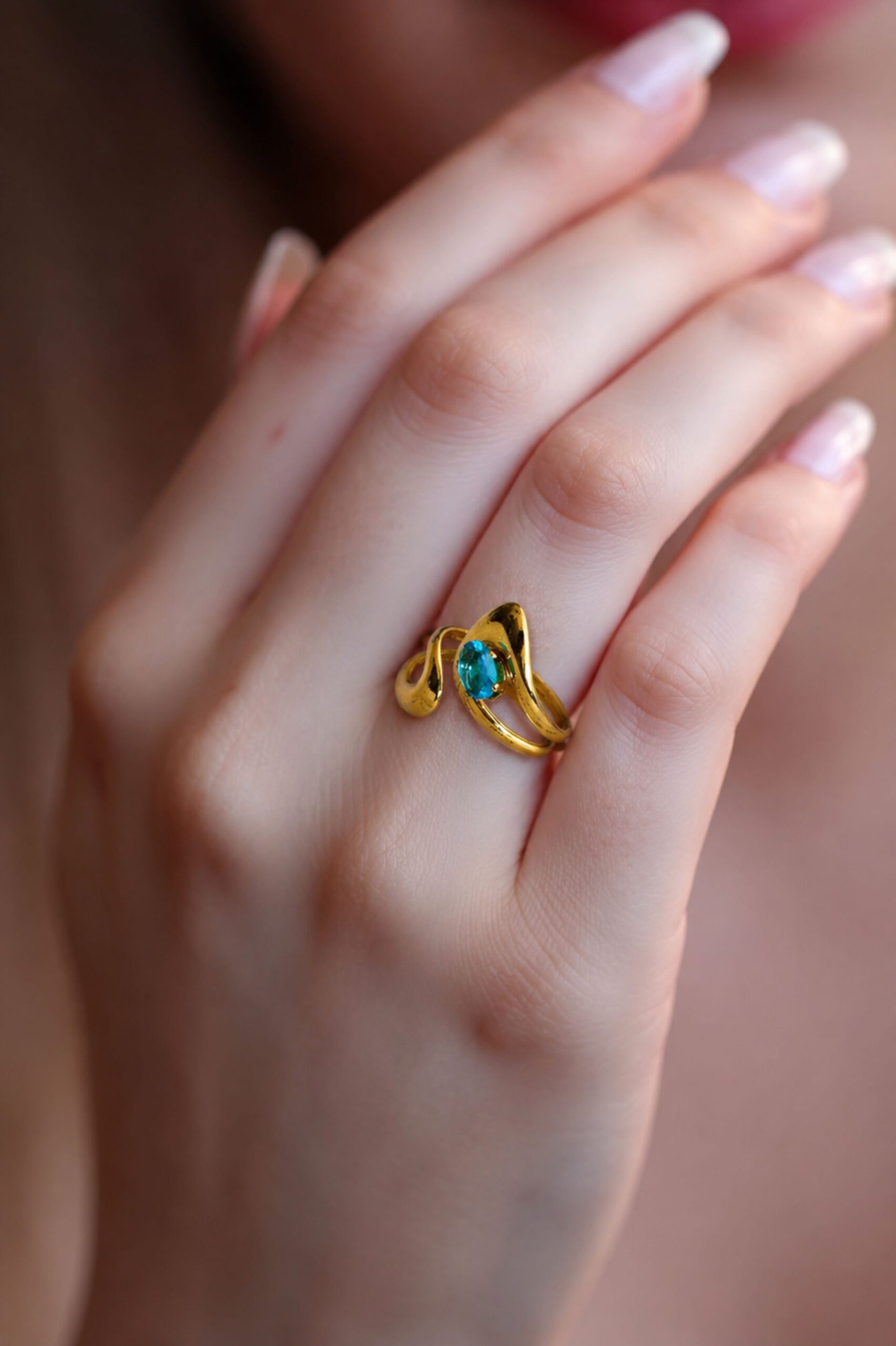 EROS - Azure Twist Ring