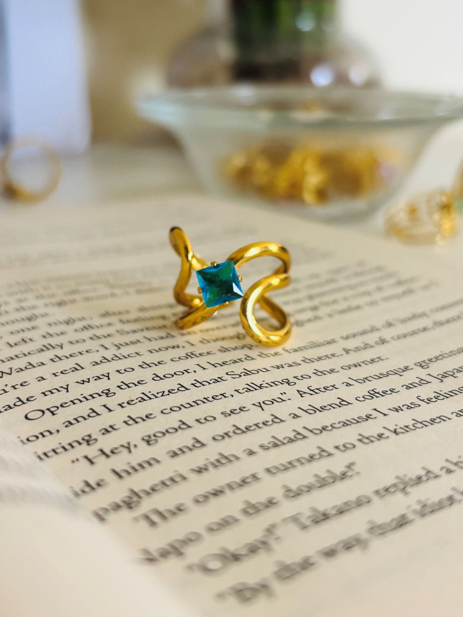 EROS - Emerald Bloom Ring