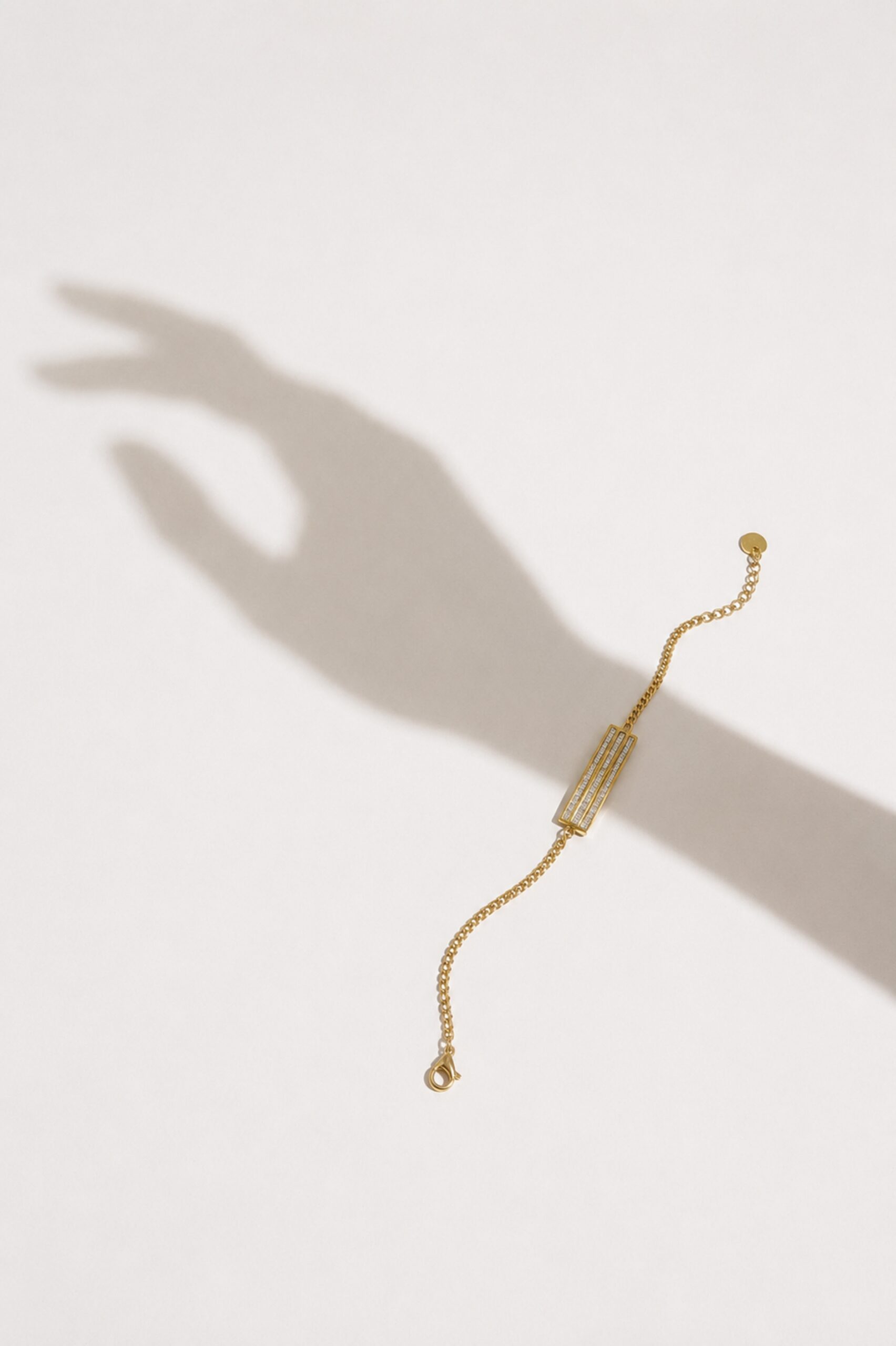 EROS - Radiant Bar Bracelet