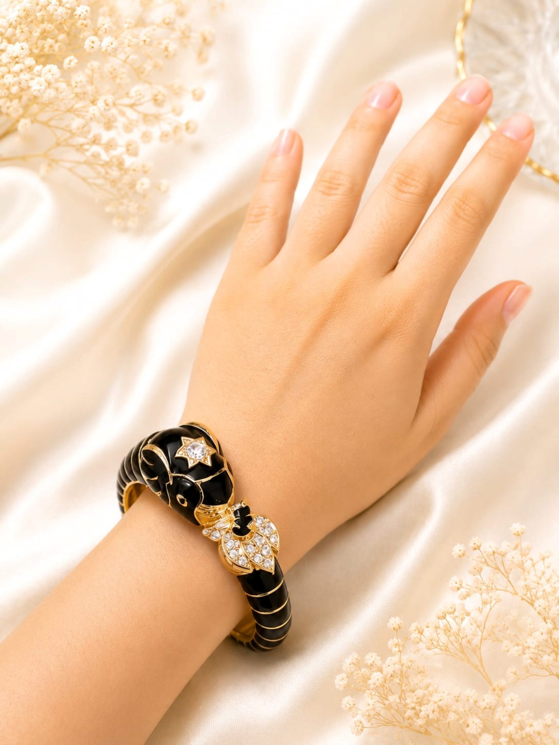 EROS - Midnight Elephant Luxe Cuff