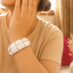 EROS – Ivory Bloom Statement Bangle