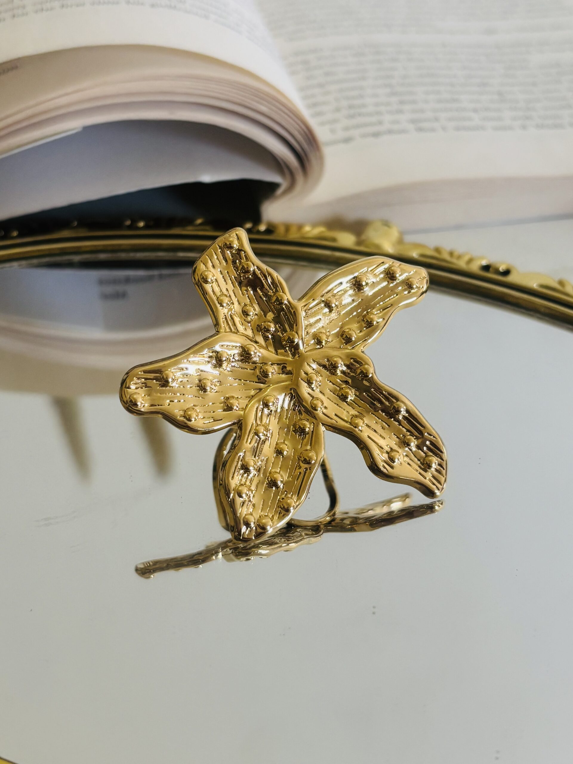 EROS - Golden Bloom Statement Ring