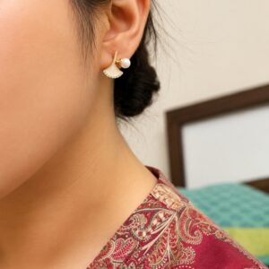 EROS – Golden Pearl Fan Stud Earrings