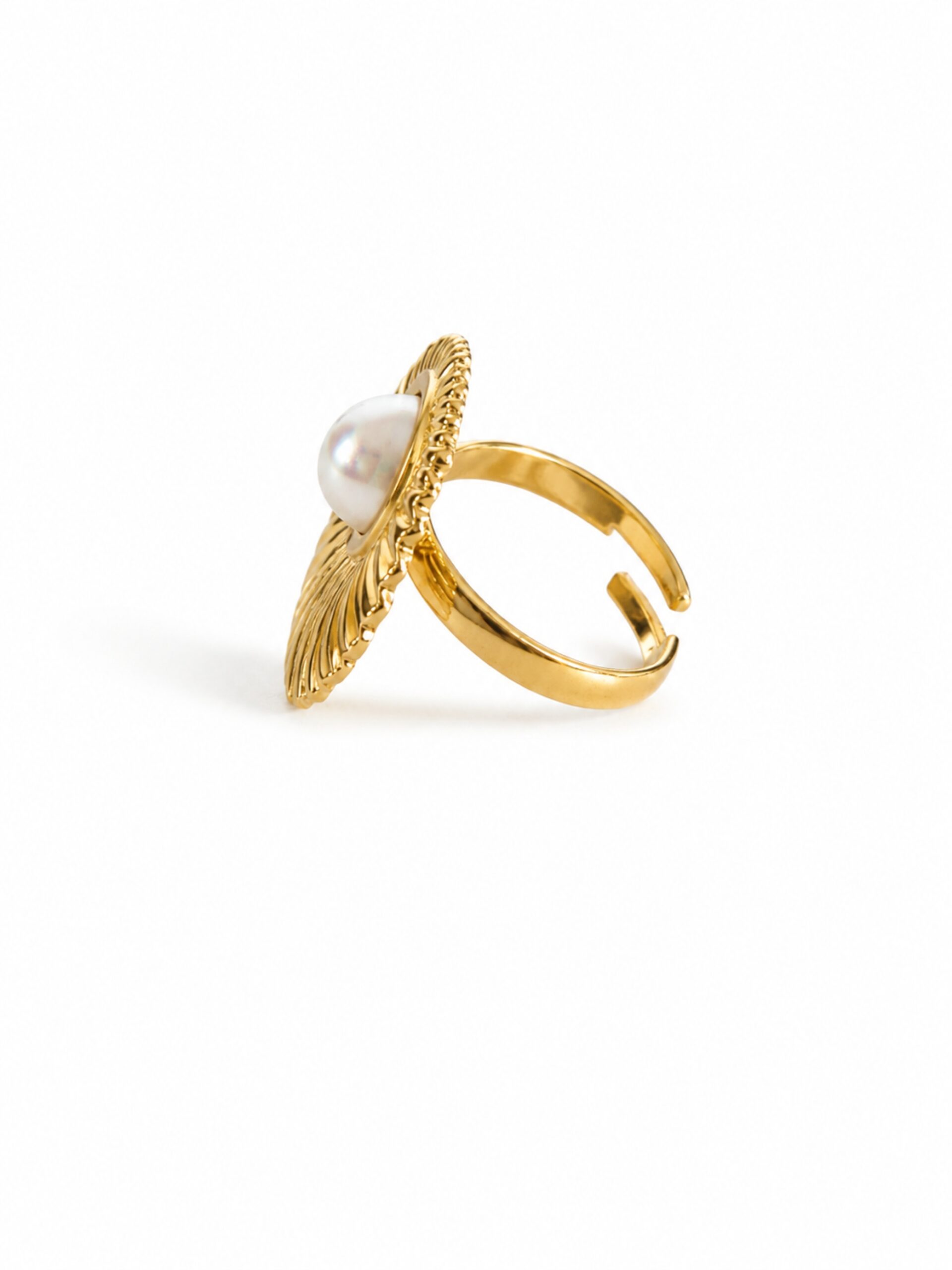 EROS - Pearl Bloom Statement Ring