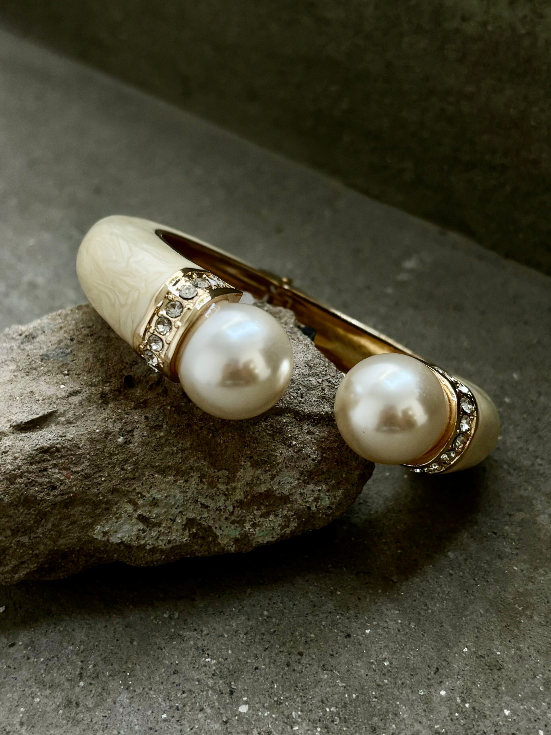 EROS - Noir Pearl Luxe Cuff Bracelet