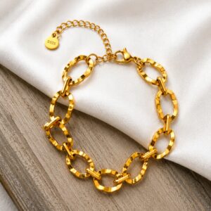 EROS – Golden Link Chain Bracelet
