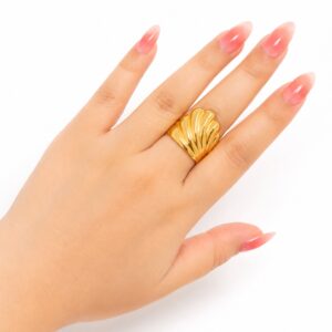 EROS – Golden Seashell Ring