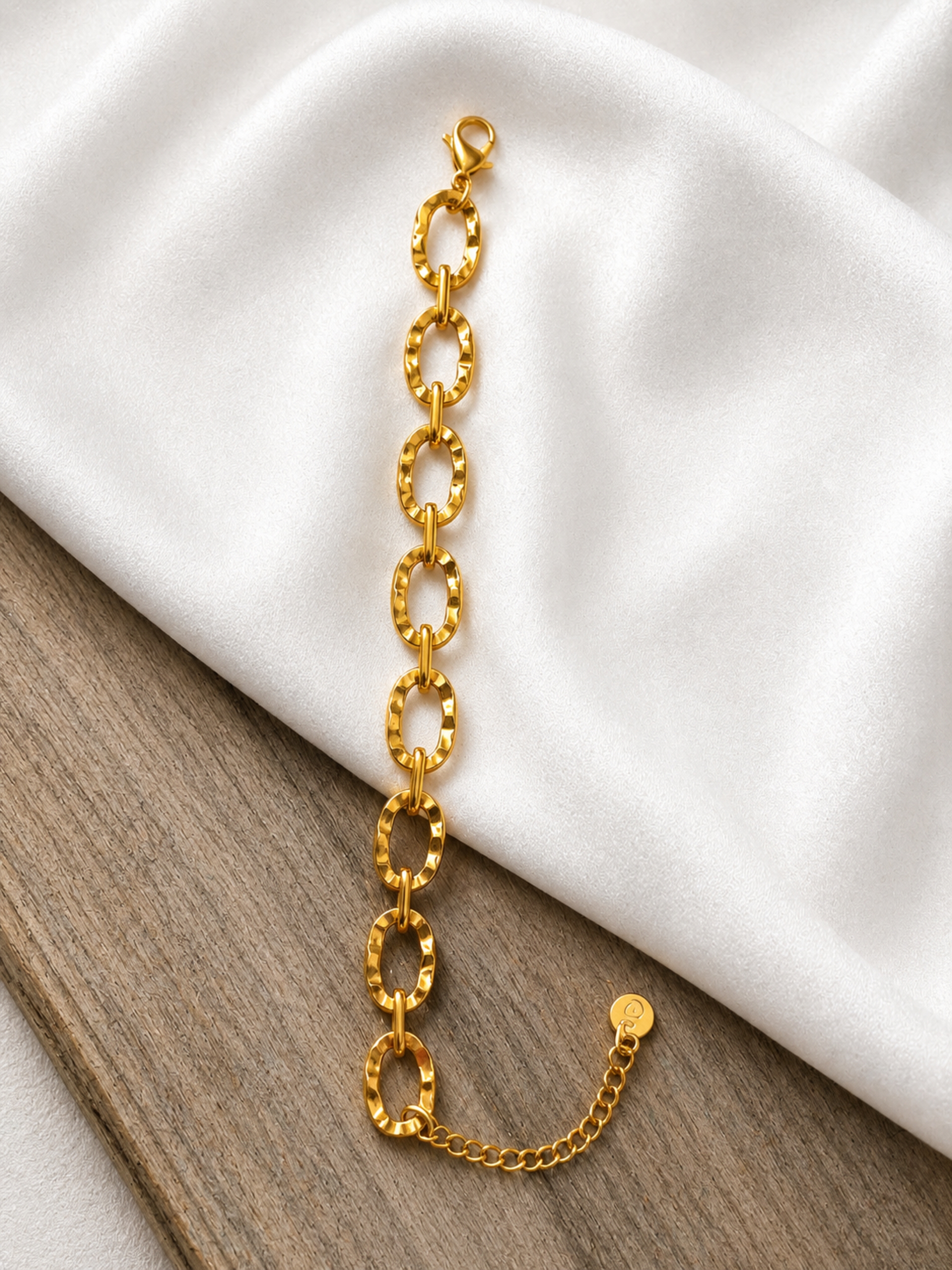 EROS - Golden Link Chain Bracelet