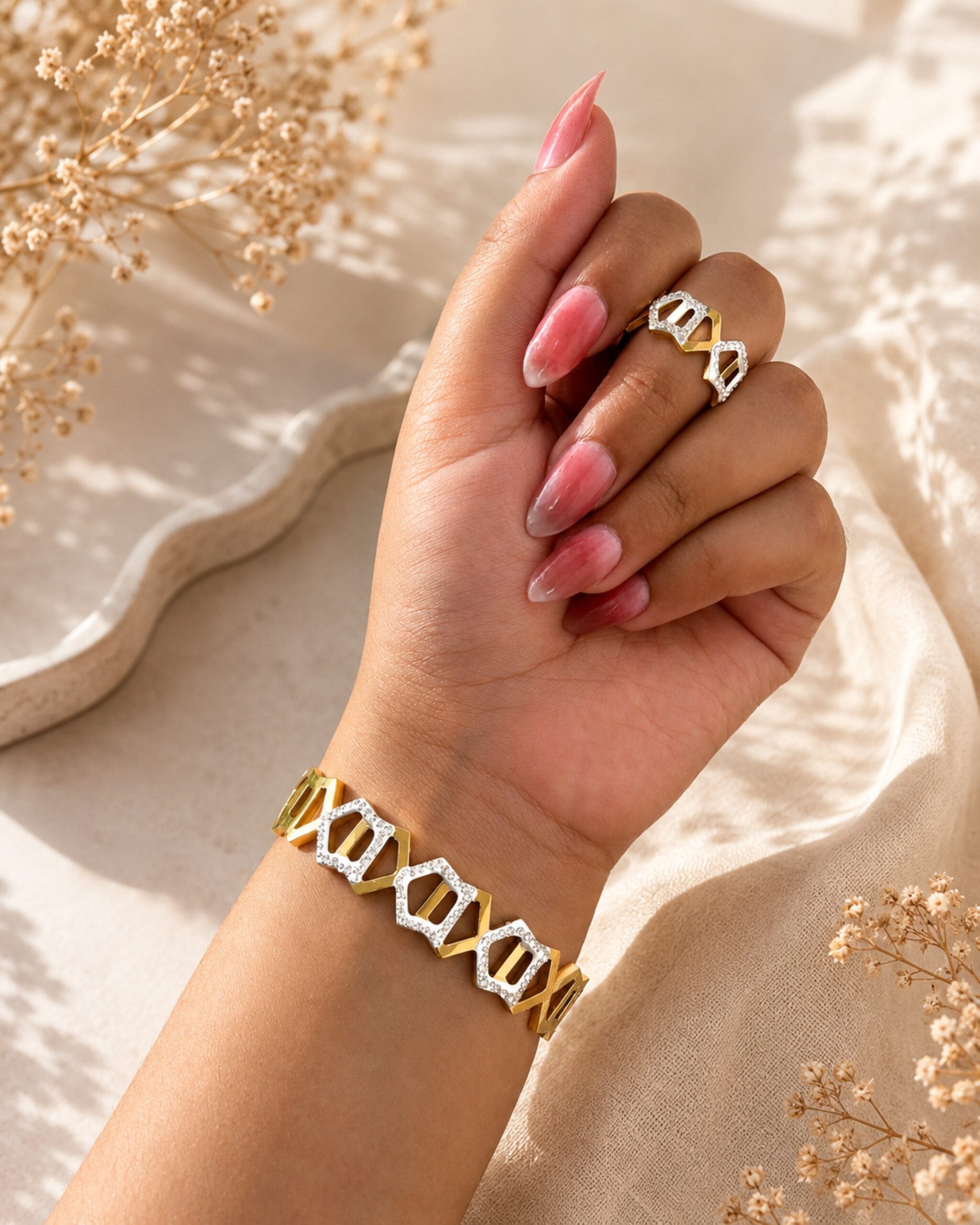EROS - Golden Blossom Crystal Bangle