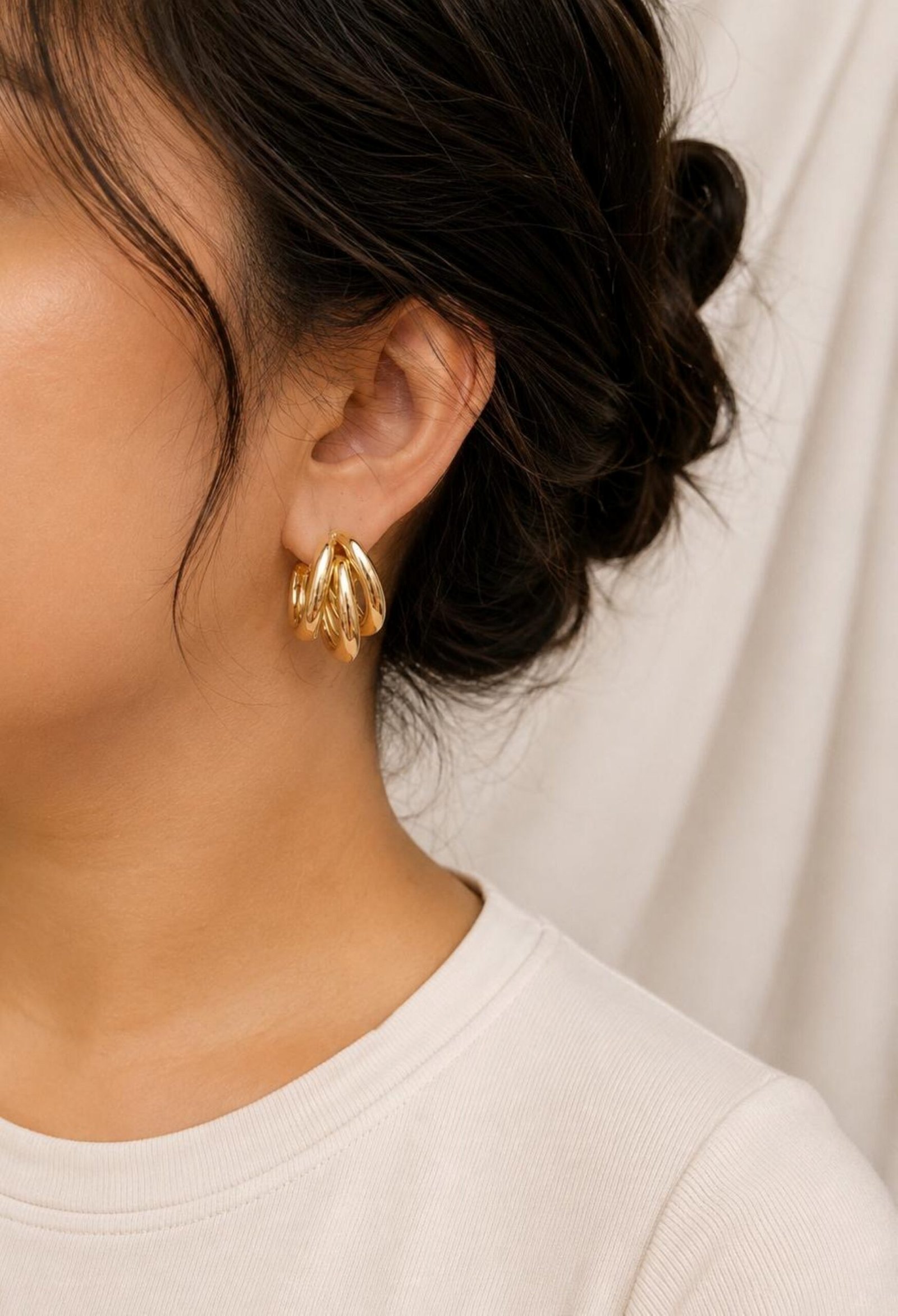 EROS - Golden Twisted Hoop Earrings