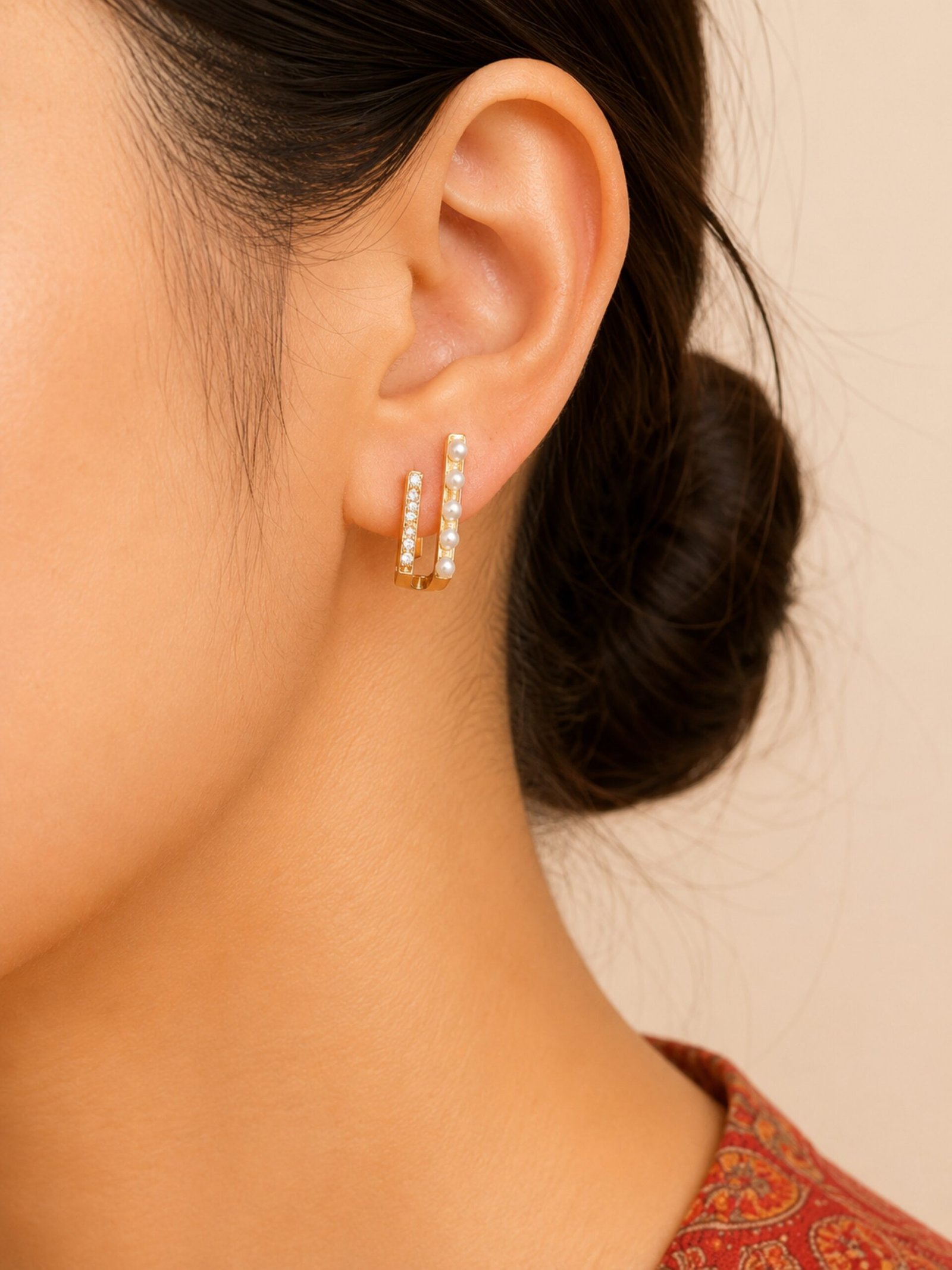 EROS - Golden Pearl & Crystal Bar Stud Earrings